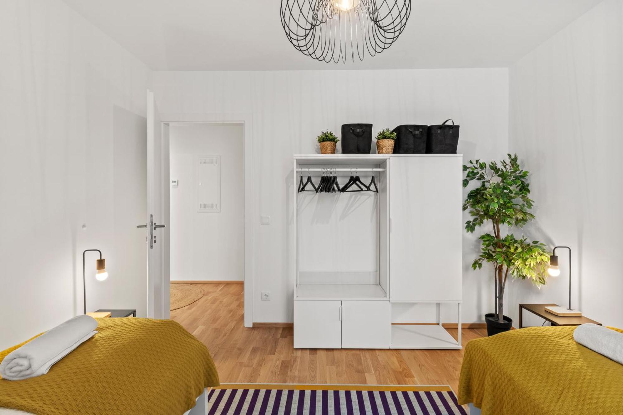 1 Min To Public Transport - 3 Min To Supermarket And Pharmacy - On-Site Parking For 19,90 Eur Vienna Exterior photo