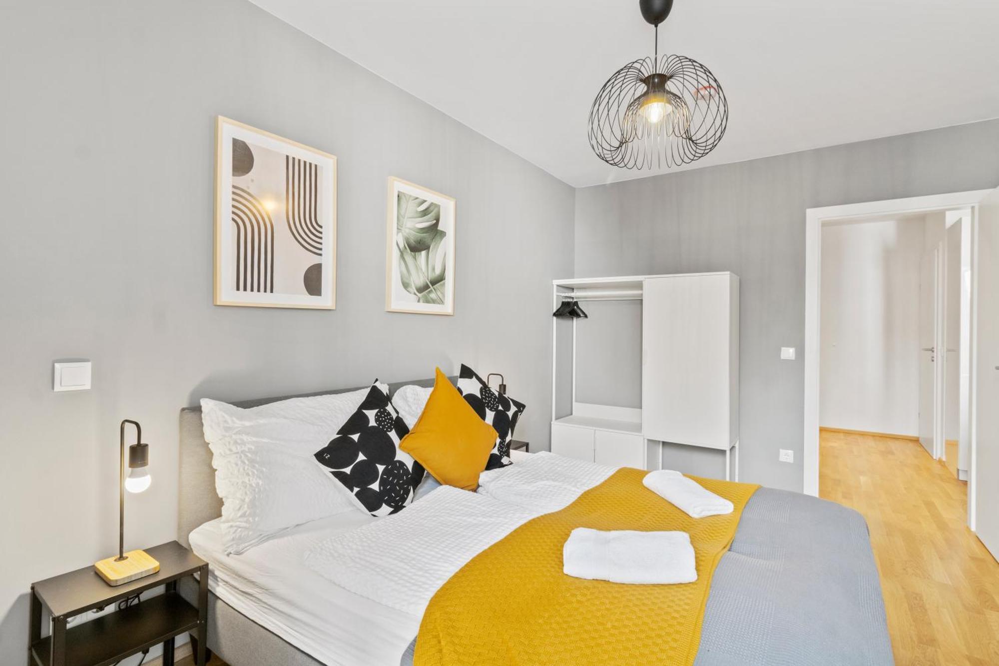 1 Min To Public Transport - 3 Min To Supermarket And Pharmacy - On-Site Parking For 19,90 Eur Vienna Exterior photo
