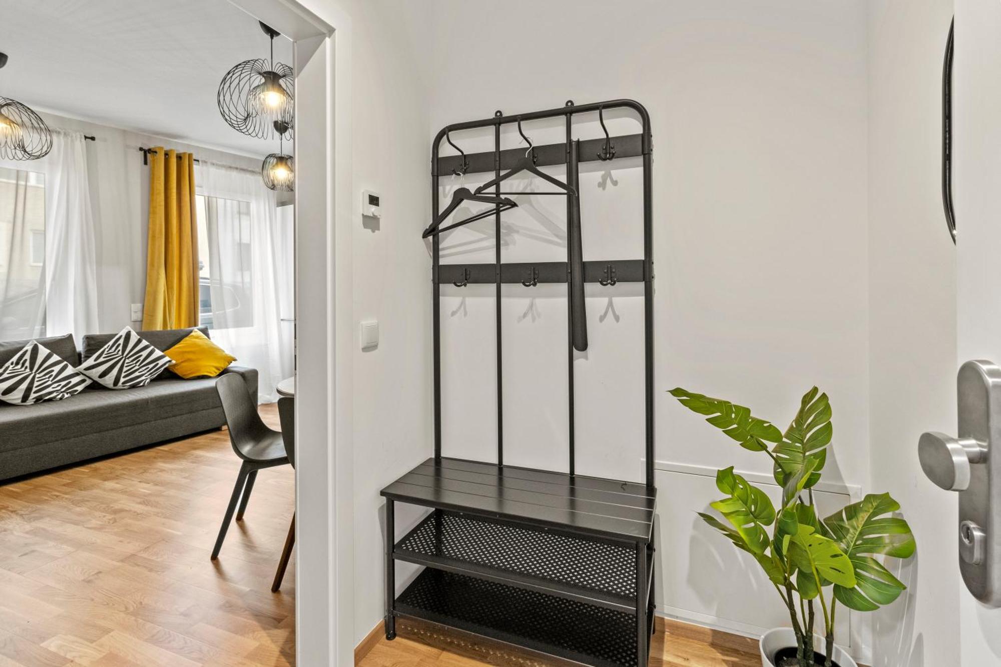 1 Min To Public Transport - 3 Min To Supermarket And Pharmacy - On-Site Parking For 19,90 Eur Vienna Exterior photo